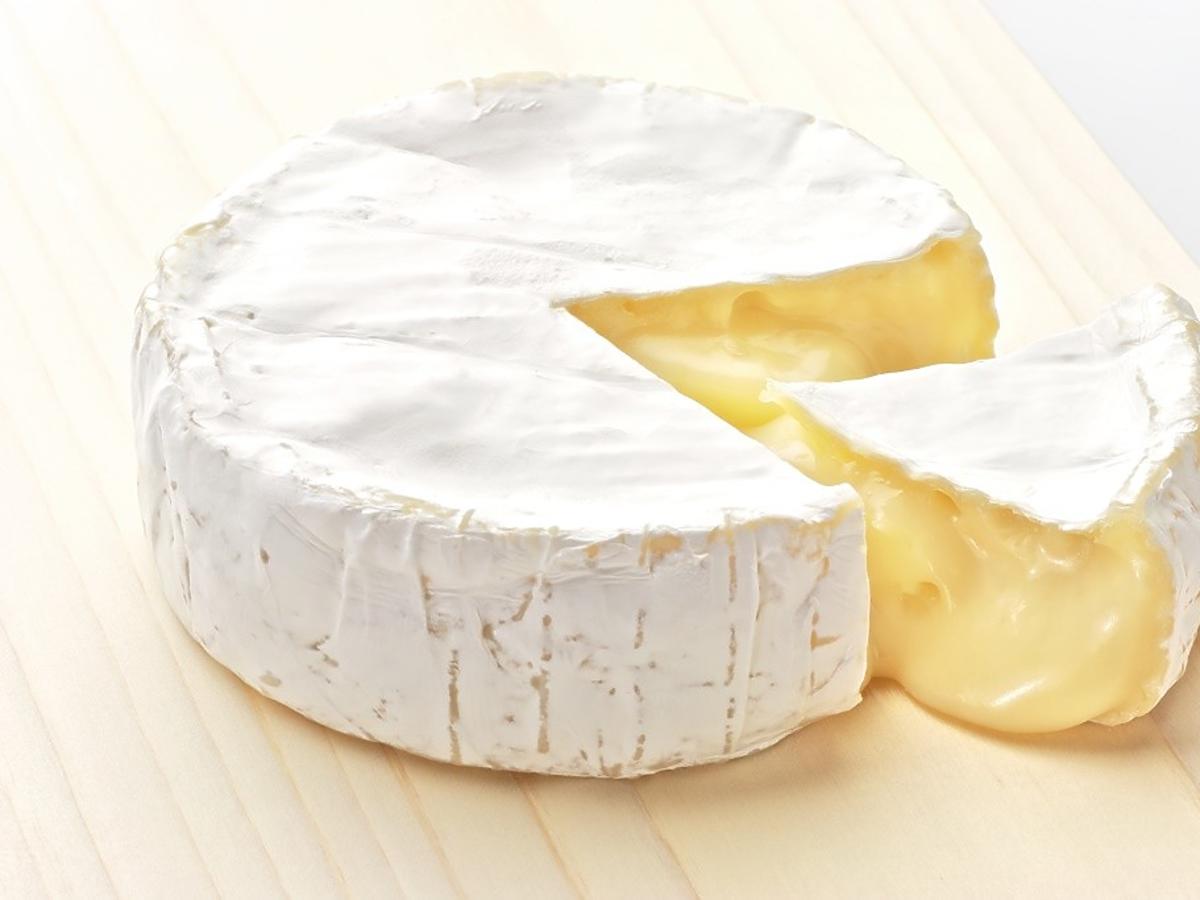 camembert w panierce przepis