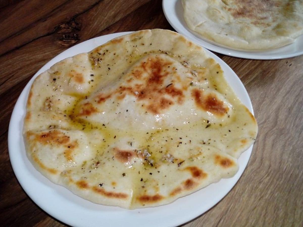 chlebek naan przepis