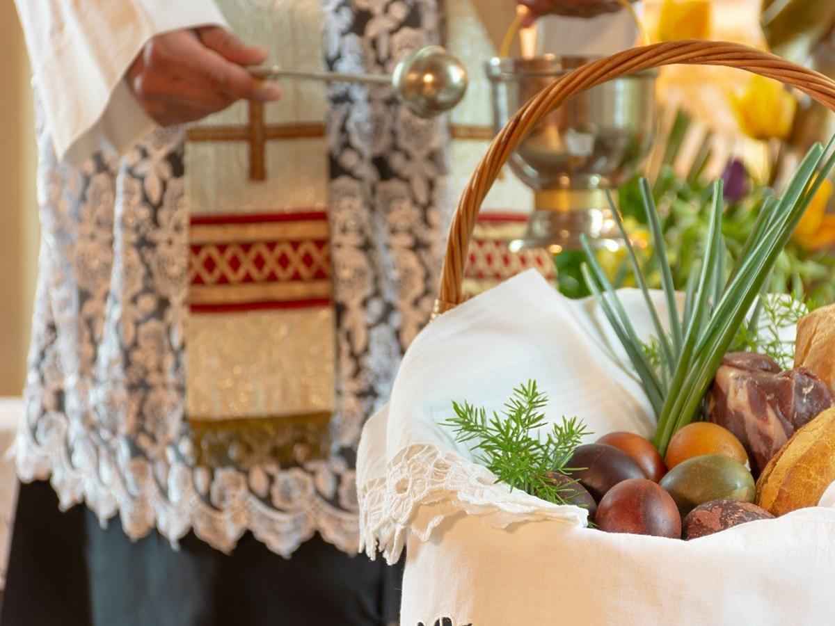 Czy święcenie pokarmów będzie w kościele czy na świeżym powietrzu? Już wiadomo. Są wytyczne