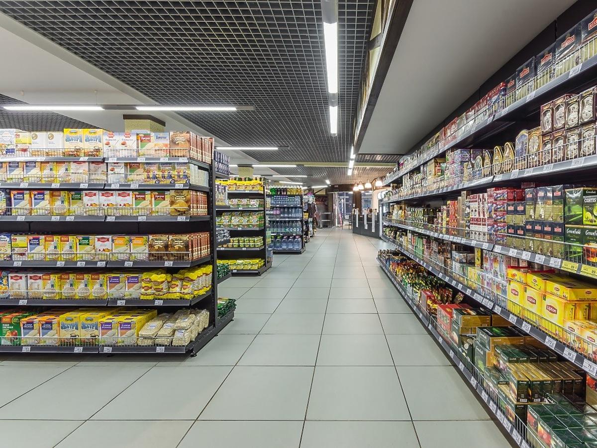 Do Polski trafiają gorsze produkty spożywcze. Tak wykazał raport Komisji Europejskiej. Wiemy, które