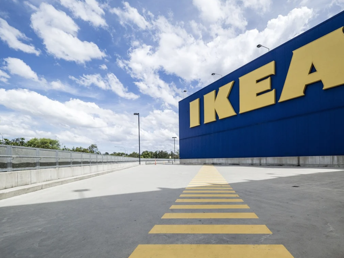 IKEA pilnie wycofuje kubki i talerze. „Istnieje ryzyko pęknięcia i oparzenia”