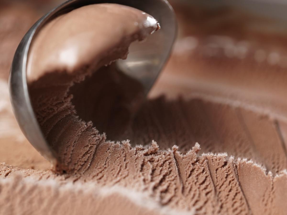 Lody Milka wycofane ze sprzedaży z uwagi na szkodliwą substancję. Sprawdźcie, które