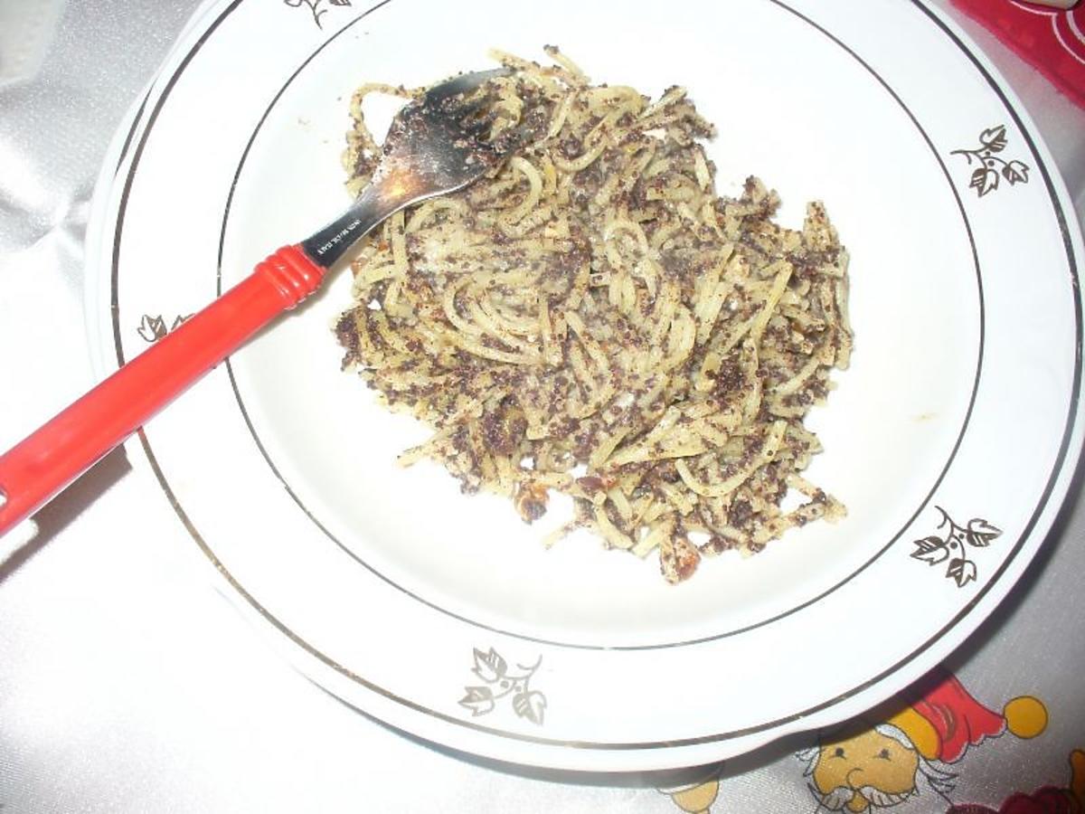 Makaron z makiem