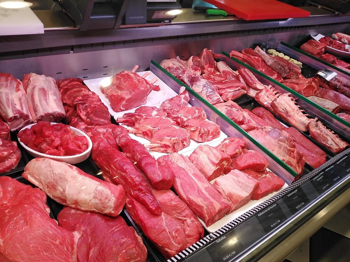 Mięso i wędliny w górę o 30%? Ekspert ocenia, że tak źle jeszcze nie było