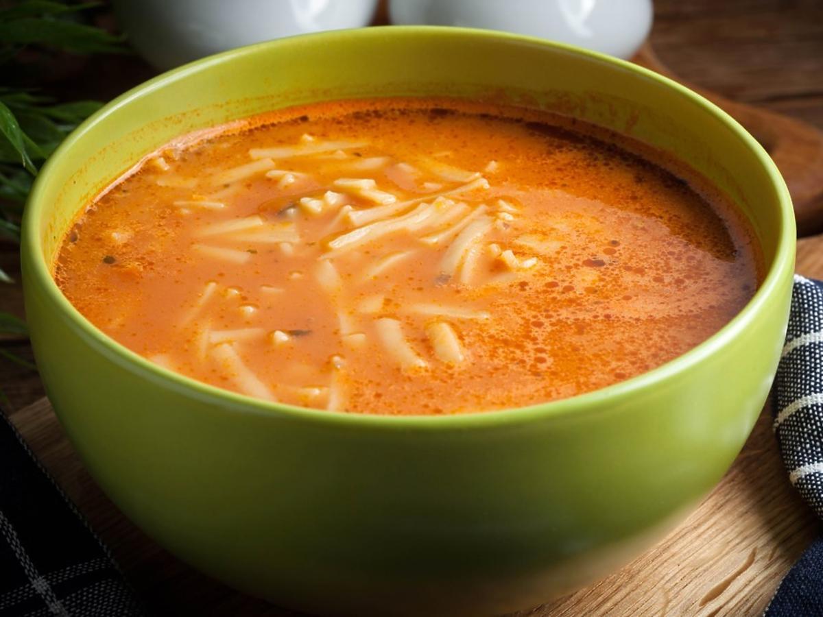 Najlepszy przepis na zupę pomidorową. Wyciągnięcie z niej pełnię smaku dzięki 1 dodatkowi