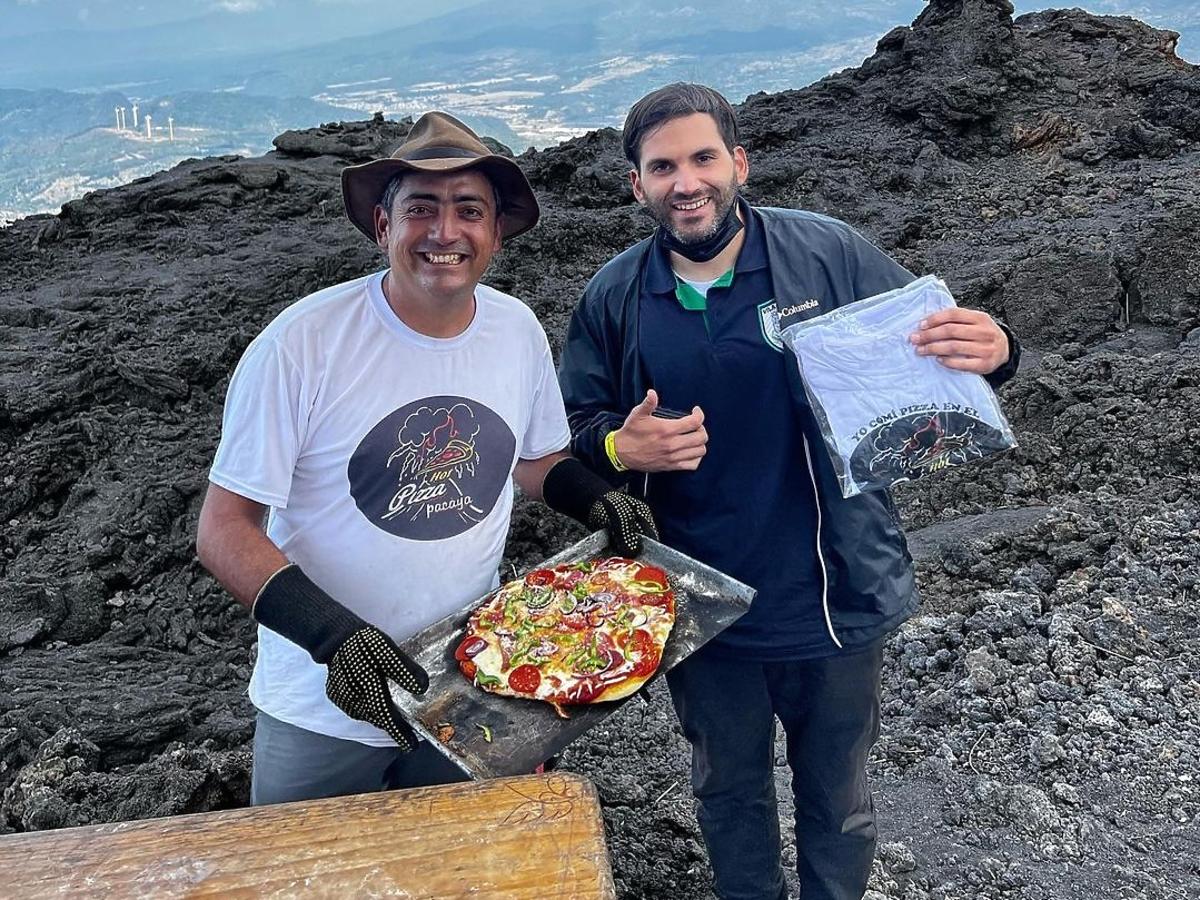 Pieką pizzę na gorącej lawie wulkanu. Przeczytajcie o tym niebezpiecznym trendzie z Gwatemali