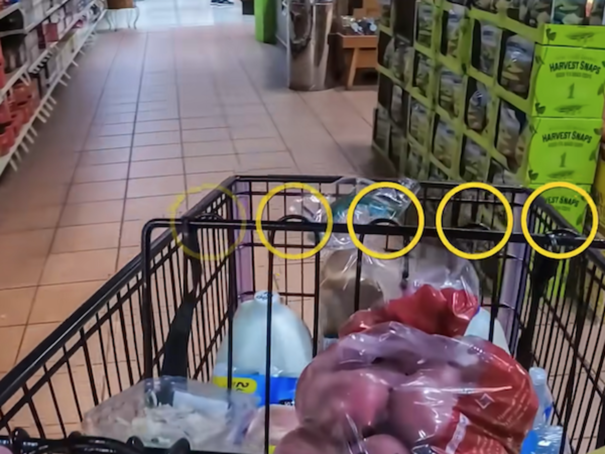 Sekretne zastosowanie oczek na koszyku zakupowym. Znają je tylko nieliczni
