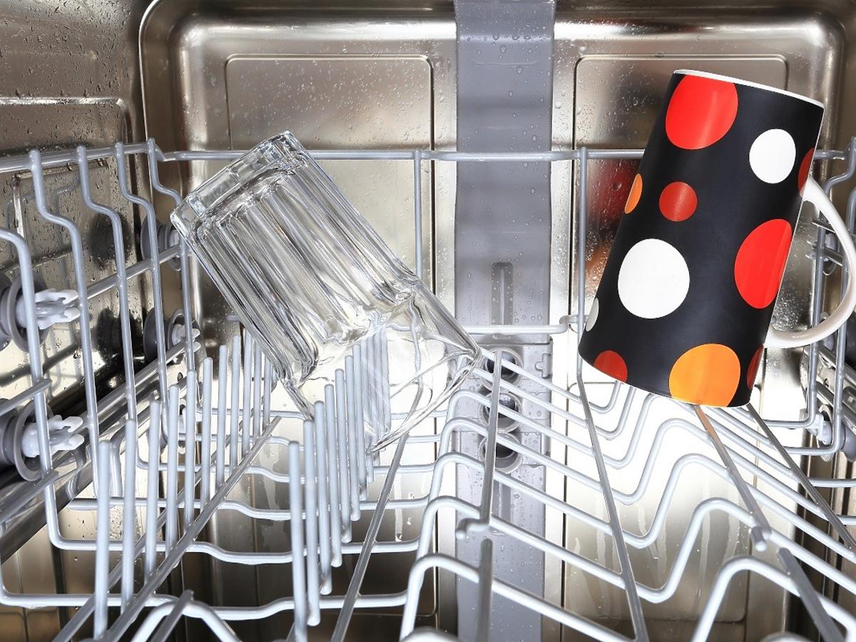 W zmywarce można myć nie tylko naczynia. Nie uwierzycie, co jeszcze wyczyści