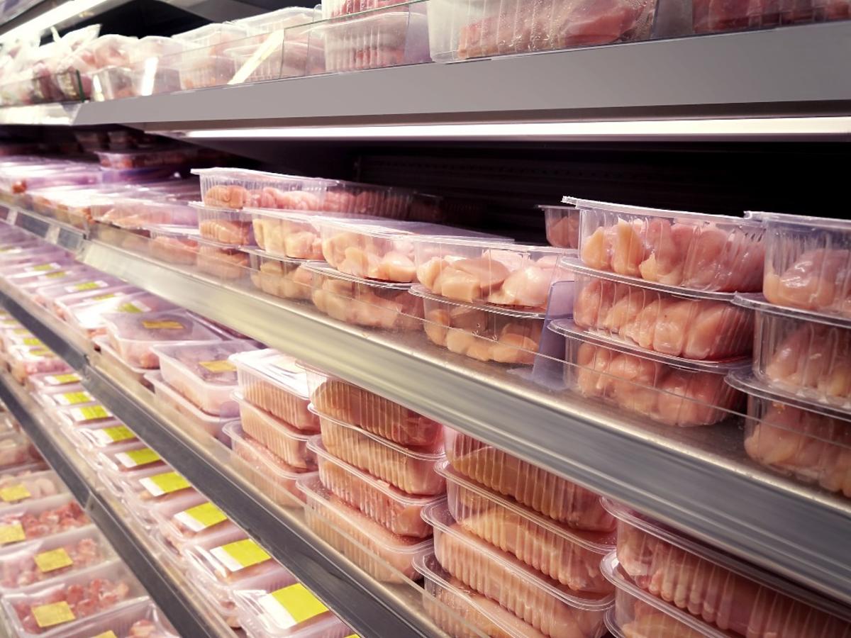 Za miesiąc w Polsce może zabraknąć mięsa drobiowego? Powód szokuje