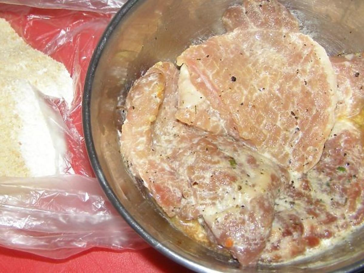 Zamarynujcie w tym kotlety schabowe, a zyskają niepowtarzalny smak. Wcale nie chodzi o mleko i cebulę